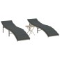 vidaXL Sonnenliegen 2 Stk. mit Tisch Hellgrau Poly Rattan vidaXL Sonnenliegen 2 Stk. mit Tisch Hellgrau Poly Rattan