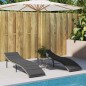 vidaXL Sonnenliegen 2 Stk. mit Tisch Hellgrau Poly Rattan vidaXL Sonnenliegen 2 Stk. mit Tisch Hellgrau Poly Rattan
