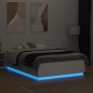 vidaXL Bettgestell mit LED Weiß 140x190 cm Holzwerkstoff vidaXL Bettgestell mit LED Weiß 140x190 cm Holzwerkstoff