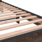 vidaXL Bettgestell Braun Eichen-Optik 140x200 cm Holzwerkstoff Metall vidaXL Bettgestell Braun Eichen-Optik 140x200 cm Holzwerkstoff Metall