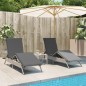 vidaXL Sonnenliegen 2 Stk. mit Tisch Hellgrau Poly Rattan vidaXL Sonnenliegen 2 Stk. mit Tisch Hellgrau Poly Rattan