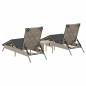 vidaXL Sonnenliegen 2 Stk. mit Tisch Hellgrau Poly Rattan vidaXL Sonnenliegen 2 Stk. mit Tisch Hellgrau Poly Rattan