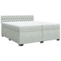 vidaXL Boxspringbett mit Matratze Hellgrau 200x200 cm Samt vidaXL Boxspringbett mit Matratze Hellgrau 200x200 cm Samt