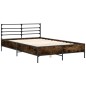 vidaXL Bettgestell Räuchereiche 140x200 cm Holzwerkstoff und Metall vidaXL Bettgestell Räuchereiche 140x200 cm Holzwerkstoff und Metall