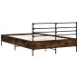 vidaXL Bettgestell Räuchereiche 140x200 cm Holzwerkstoff und Metall vidaXL Bettgestell Räuchereiche 140x200 cm Holzwerkstoff und Metall