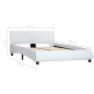 Bettgestell Weiß Kunstleder 120 x 200 cm Bettgestell Weiß Kunstleder 120 x 200 cm