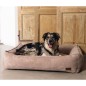 Designed by Lotte Hundekorb Gerippt Pink 80x70x22 cm Designed by Lotte Hundekorb Gerippt Pink 80x70x22 cm