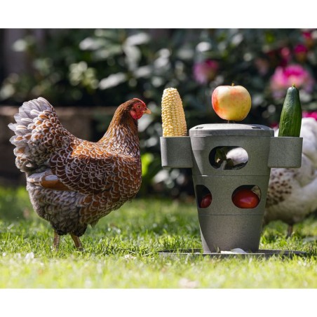 Beeztees Hühner Snack-Turm 30x30x32,5 cm Grau