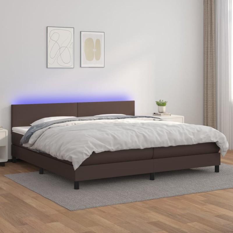 vidaXL Boxspringbett mit Matratze & LED Braun 200x200 cm Kunstleder vidaXL Boxspringbett mit Matratze & LED Braun 200x200 cm Kunstleder