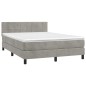 vidaXL Boxspringbett mit Matratze Hellgrau 140x200 cm Samt vidaXL Boxspringbett mit Matratze Hellgrau 140x200 cm Samt